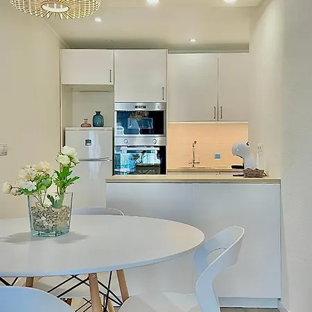 Vvvhouse Apartment